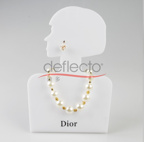 粉色app-Dior珠宝首饰展示架